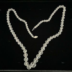 Vintage 14K White Gold Filled Clasp Graduated Faceted Glass Crystal Necklace